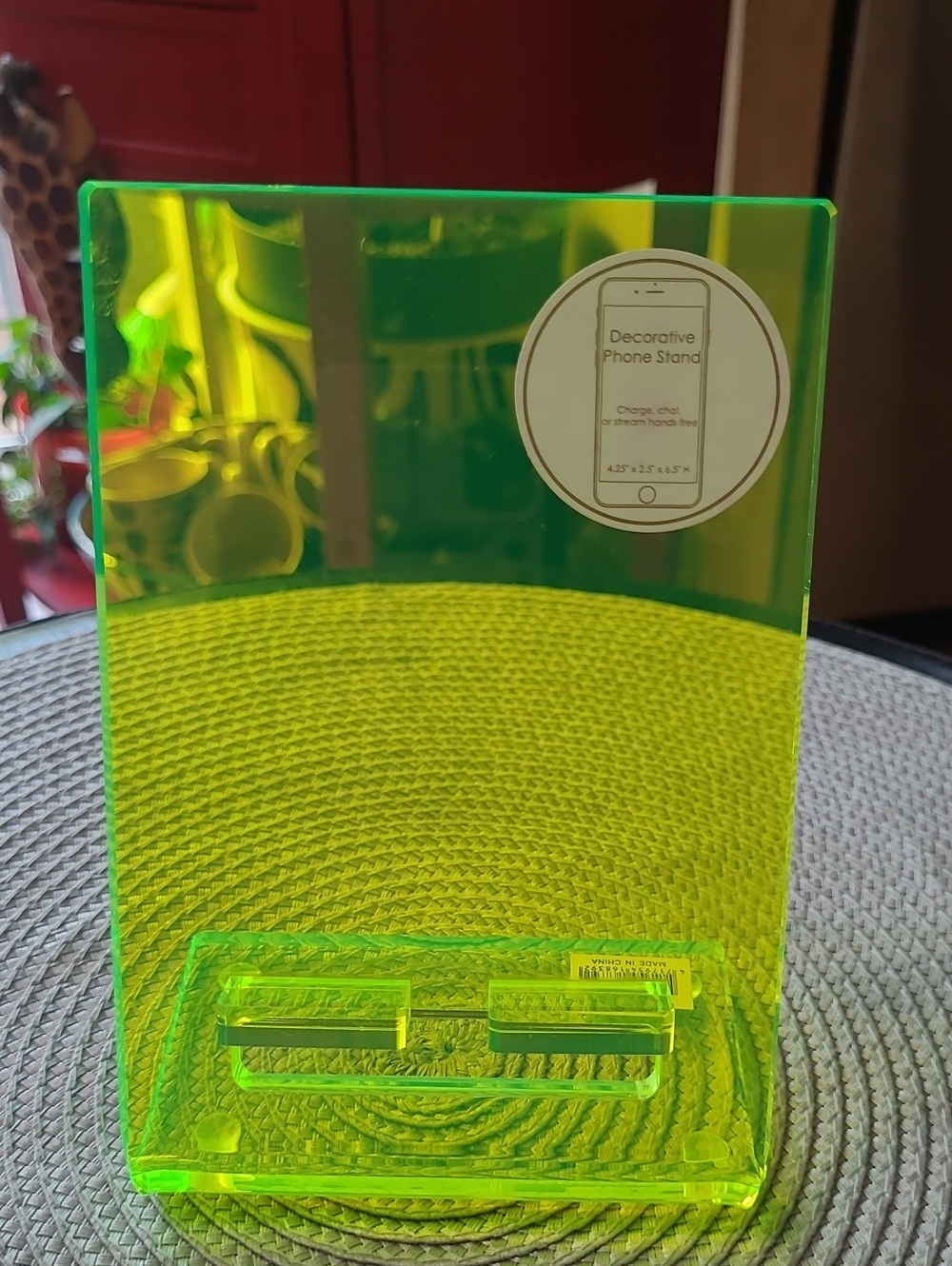 Decorative Acrylic Phone Stand